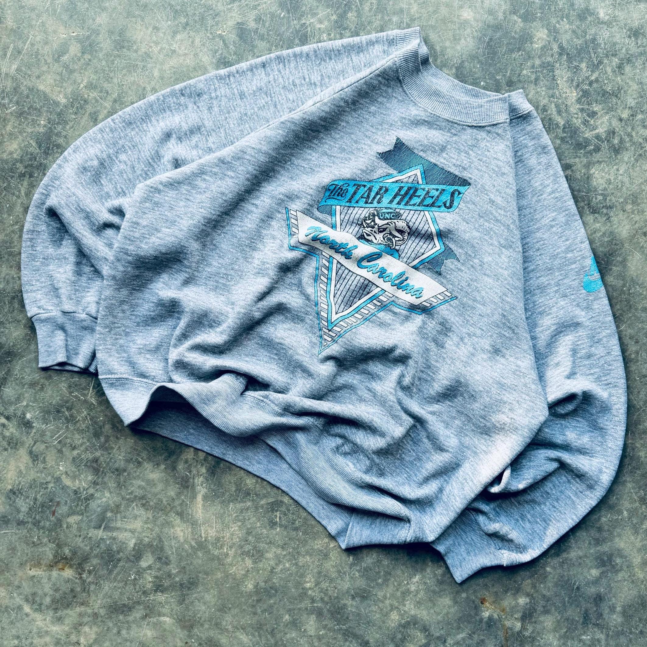 Vintage 90’s Very Rare Nike UNC North Carolina Tar Heels University Crewneck Sweatshirt