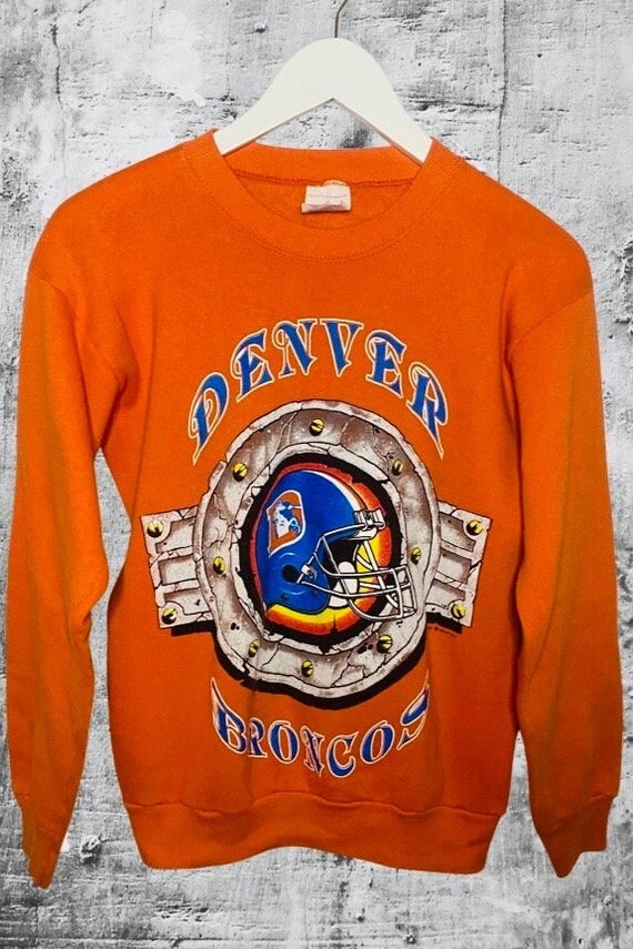 Vintage 90’s Rare NFL Denver Broncos Crewneck Swea