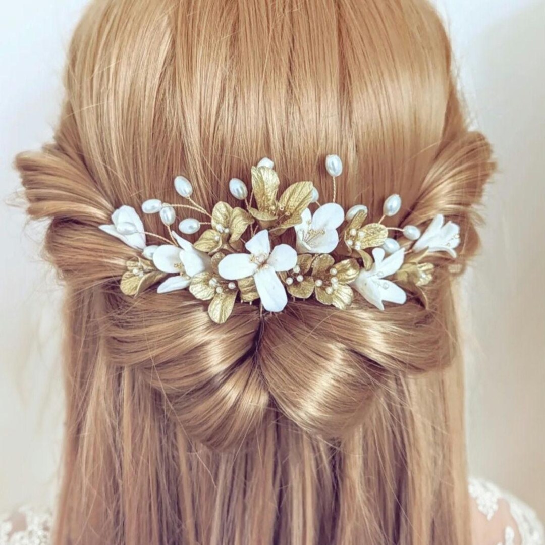 Gold Flower Wedding Hair Comb: Handmade Boho Bridal  display picture 1