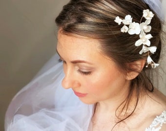 Floral bridal headpiece, Porcelain Flower Hair Vine, Bridal Hair Vine, Vintage Headpieces, Gold Hairpins, Wedding Hair pins, Bohemian bride