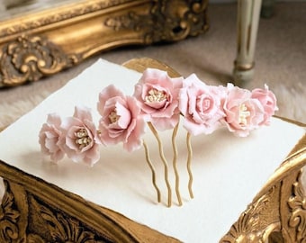 Rosa Blumen-Brauthaarkamm: Blush Rose, Goldakzente