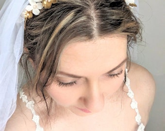 White porcelain flower headpiece, Floral crown, Bridal headband, Gold bridal hair comb, Wedding headband, Wedding hair accessories, Crown