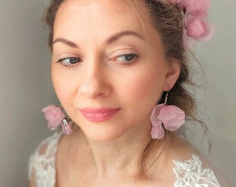 Petal flower earrings cuff, Petal earrings, Flower earring cuff, Boho flower earrings, Floral earrings, Statement earrings dusty pink