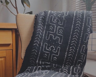 Authentic African Mudcloth Fabric | Black & White| Bambara Fabric | Made in Mali | Random Design