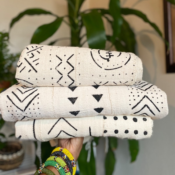 Tissu africain de boue authentique | Blanc et noir | Tissu bambara | Fabriqué au Mali | Conception aléatoire