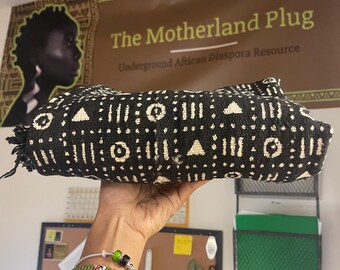 Authentic African Mudcloth Fabric | Black & White  |  Made in Mali | 63’ X 40’