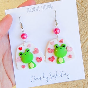 Valentines Frog Earrings, Frog Earrings, Polymer Clay Earrings, Heart, Valentines Day Earrings, Love, Gift Idea, Heart, Sweetheart, Frog