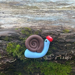 OOAK Garden Snail Statue, Polymer Clay Snail Figurine, Collectable, Miniature, Polymer Clay, Garden Decoration, Fantasy, Plant Pot Decor,