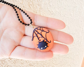 Halloween Spider Clay Necklace, Spider Polymer Clay Charm, Cute Spider Necklace, Halloween clay charm, Kawaii Clay Charm, Halloween Necklace