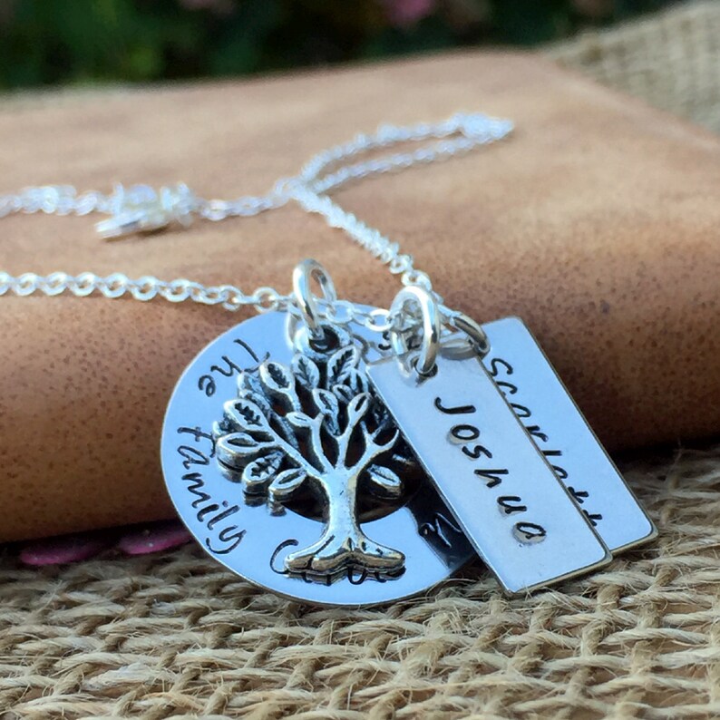 Gift for Mum Personalised Family Tree Gift Personalised Necklace Personalised Birthday Gift for Her Children/'s Names Name Necklace