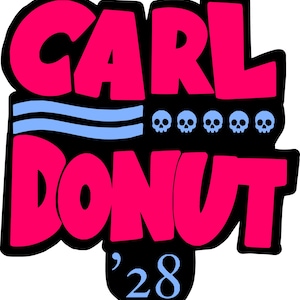 Può includere: Un design grafico con il testo CARL DONUT in lettere rosa acceso con un bordo nero spesso. Sotto la parola CARL ci sono due linee ondulate azzurre e cinque piccoli teschi azzurri. Il numero 28 appare in colore azzurro.