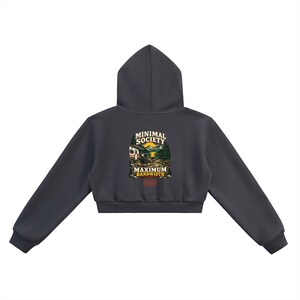 Minimalistische hoodie met maximale bandbreedte - Streetwear voor dames, perfect voor een leven in een camper - Cadeau voor een digitale nomade die niet met het elektriciteitsnet opereert afbeelding 6