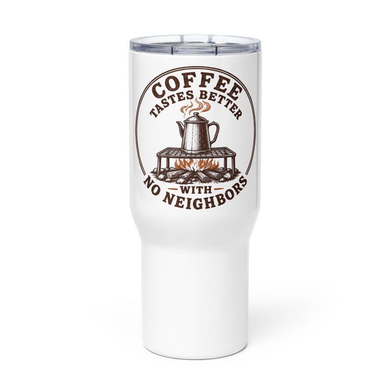 Travel mug with a handle
