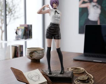 Figura de PVC de Chainsaw Man Reze, cabello morado, camiseta blanca, pantalones cortos negros, pose de pie (Figura coleccionable de anime)