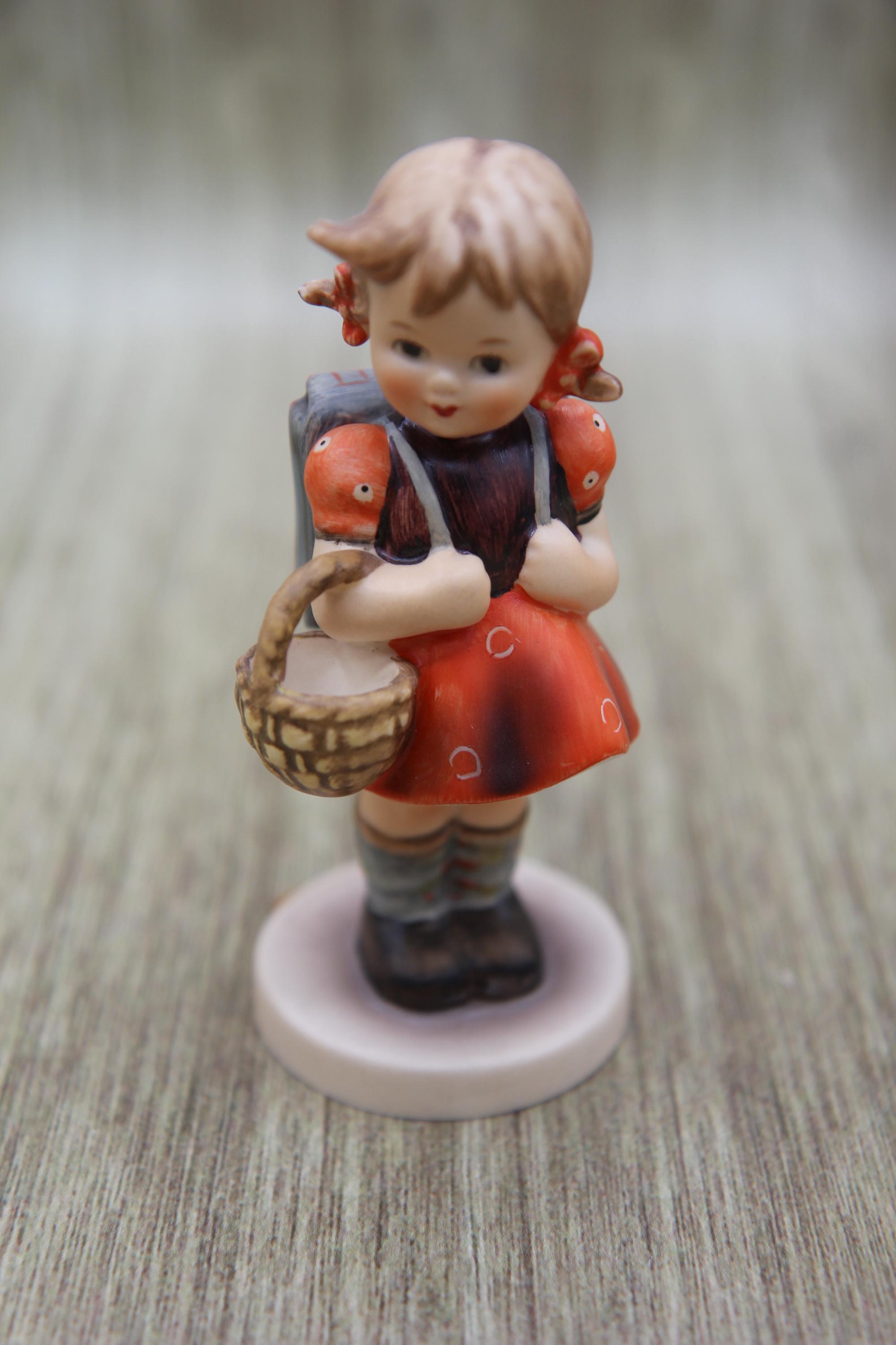 Vintage Goebel Hummel School Girl Figurine TMK-5 - Etsy