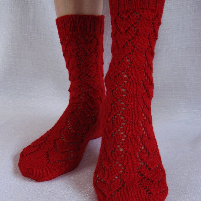KNITTING PATTERN Hearts Forever Socks one size Digital Etsy
