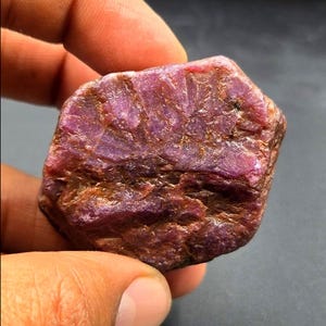 Raw Ruby Specimen 496 Carat , Natural Ruby Rough Corundum Gemstone for Collectors