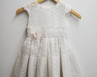 Vintage Girls White Sheer Print Party Dress with Sash and Cap Sleeves- Size 4t- Gently Worn