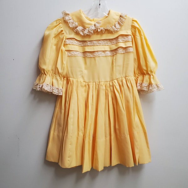 Vintage Girls Peach Dress with Off-White Lace trim and Peter Pan Collar- Size 5-6- Semi Sheer- Party Dress- Birthday Wedding Formal