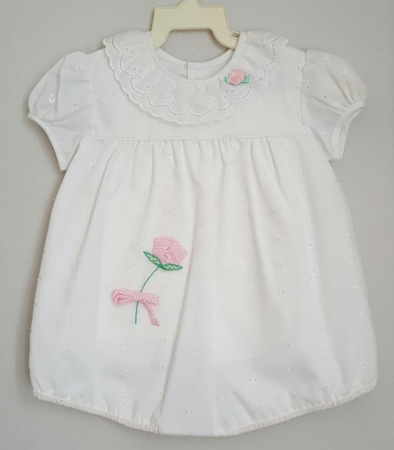 Vintage Girls White Eyelet Bubble Suit with Pink … - image 1