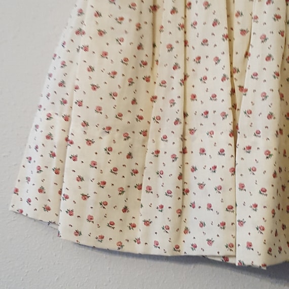 Vintage Girls Dress in Off White with Floral Prin… - image 3
