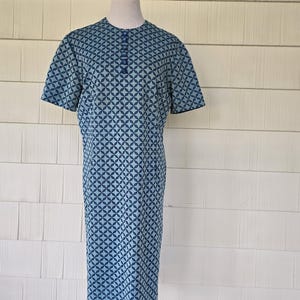 Vintage 70s Turquoise Geometric Dress: Handmade Retro Mod (Size 8/10)