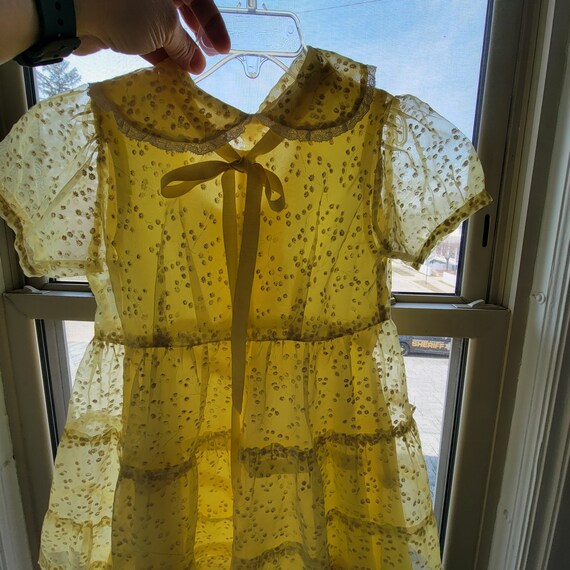 Vintage 50s Girls Sheer Yellow Dress with Flocked… - image 9