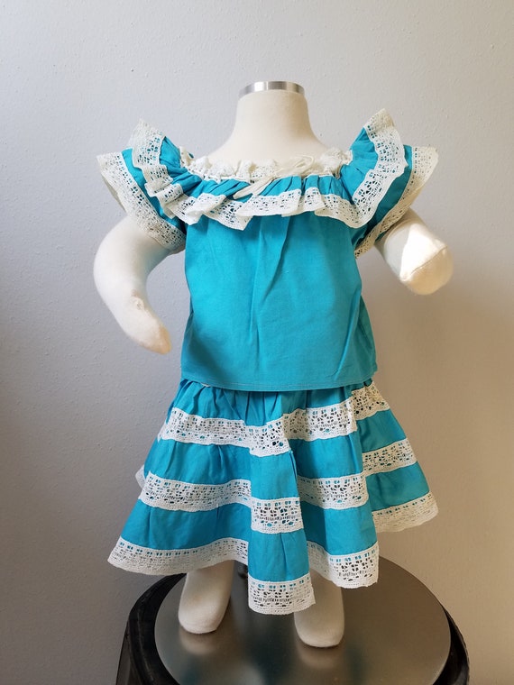 Vintage Girls Turquoise and White Lace Mexican Top