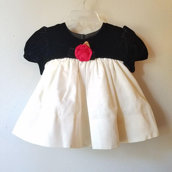 Vintage Girls Black Velvet and Off-White Taffeta … - image 1