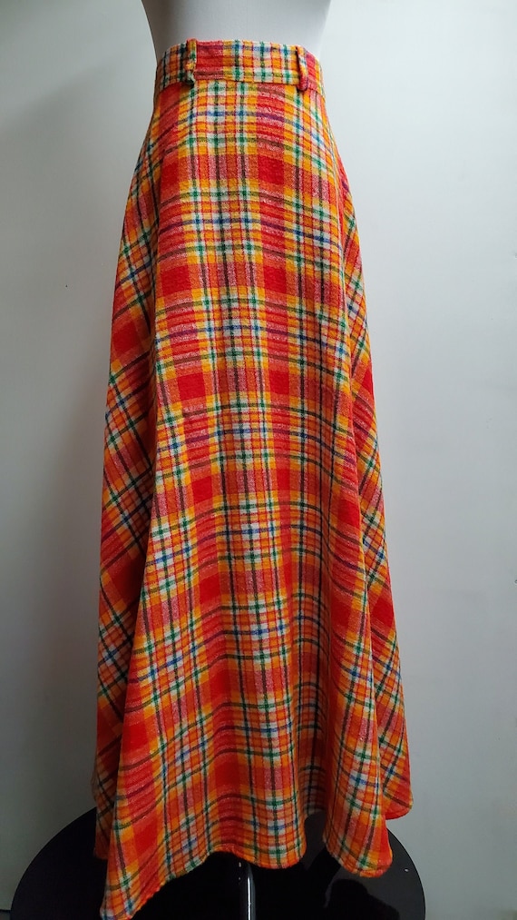 Vintage Womens Plaid Wool Skirt- 1960s/70s- Lane … - image 1