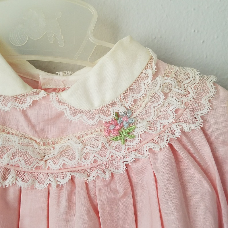 Vintage 50s Girls Pink Cotton Dress with Peter Pan Collar and Lace Trim never worn New Size 6-9 months Easter Dress