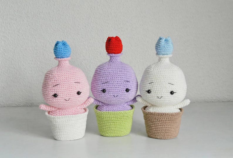 Tulip Crochet Pattern PDF, Cute Spring Flower Pot Amigurumi, Step by ...