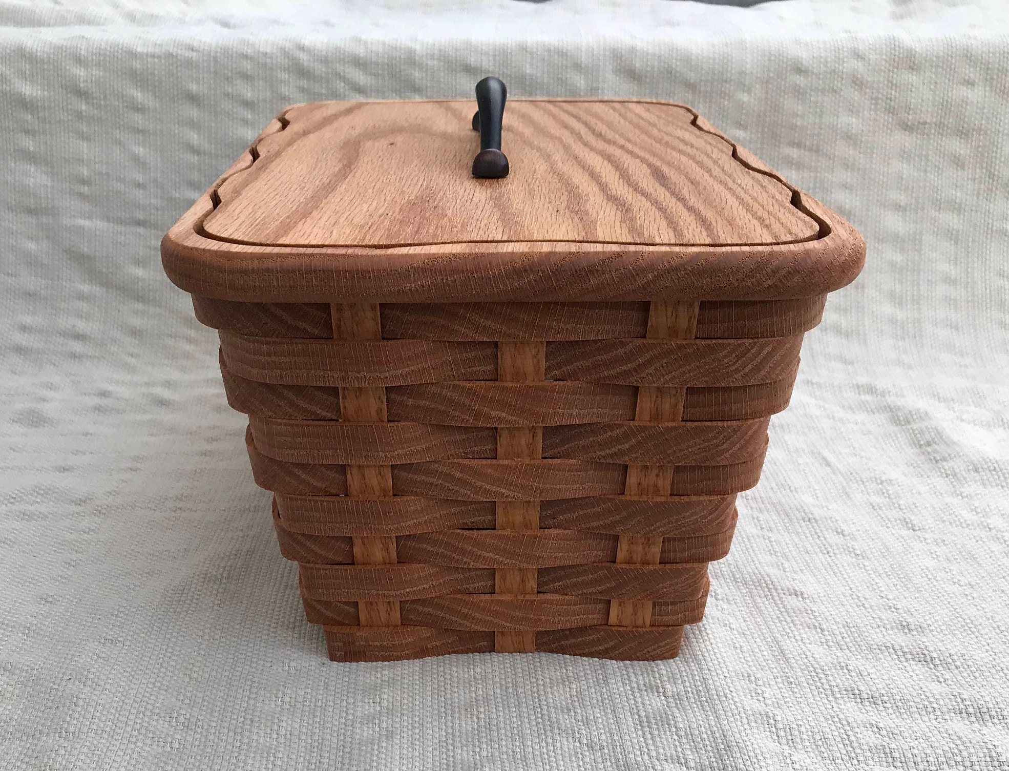 Toilet Paper storage basket with lid Oak wood