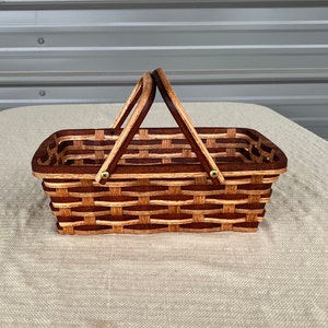 fruit basket, Bread basket, basket with handles, rustic decorative basket