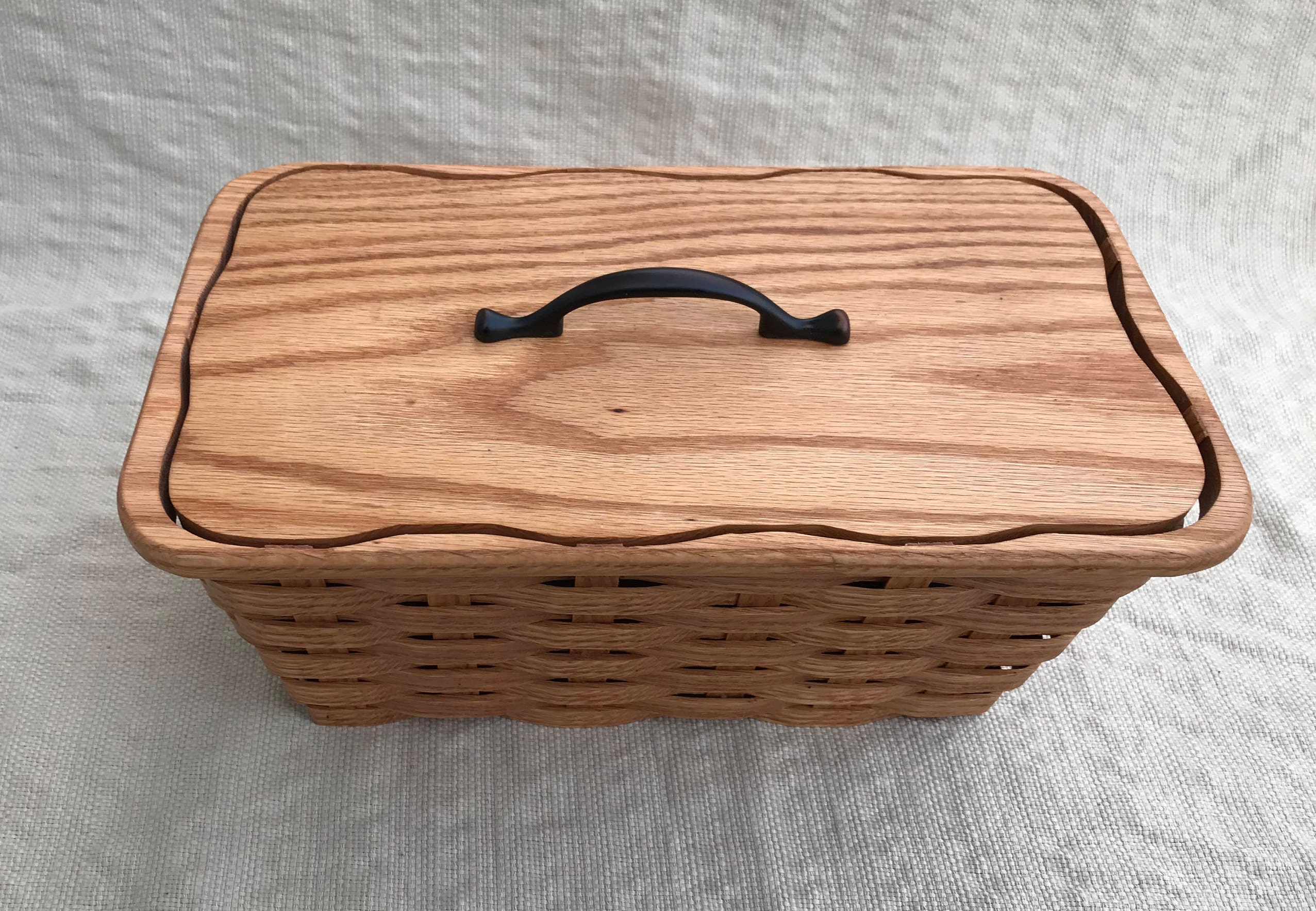 Toilet Paper storage basket with lid Oak wood