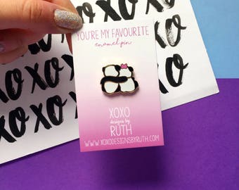 You're My Favourite/Favorite Panda Enamel Pin Badge / Valentines Gift / Birthday Gift  / Love Gift / Anniversary / Wedding /