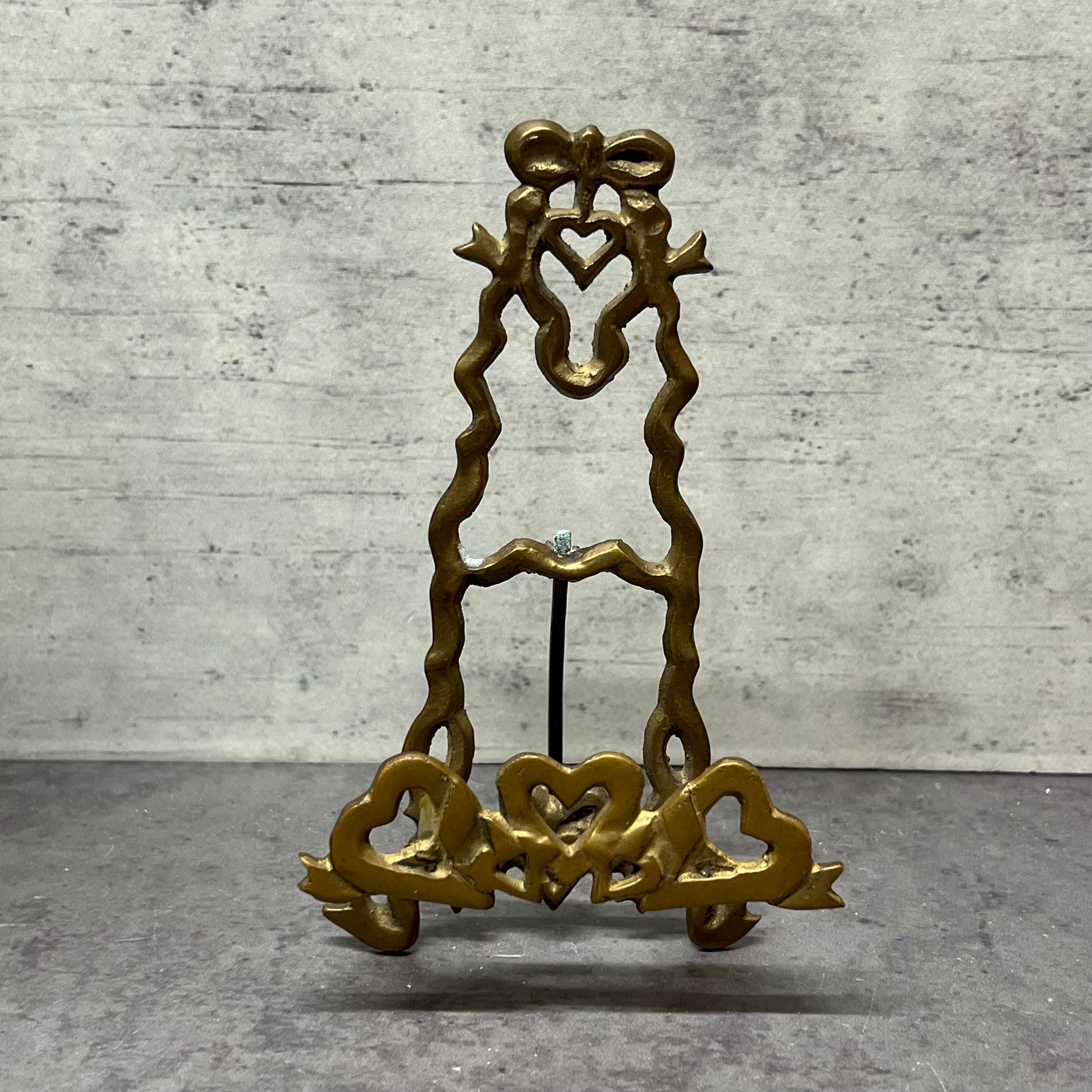 Vintage Brass ornate picture easel stand 6.5 Made in Korea Corona decor Co.