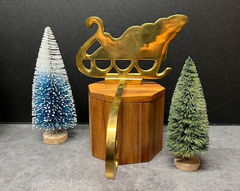 Brass Christmas Sleigh Stocking Holder