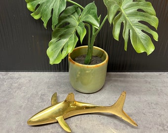 Vintage Shiny Brass Shark - 7.75"