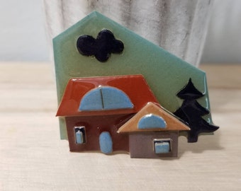 House Pin by Lucinda