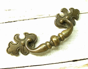 Antique Brass Finish Style Drawer or Dresser Pull, 1970s 6 Inches Long