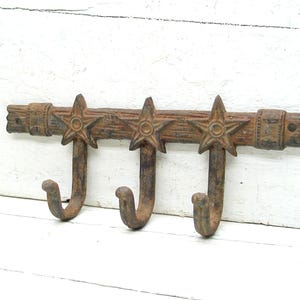 Rustic Cowboy Decor / Western Wall Hook / Barn Hook / Western Decor / Tack Hooks / Cowboy Gifts / Key Hat Rack /Western Gift