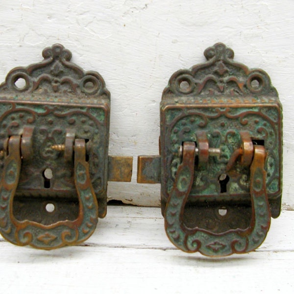 Vintage Brass Locking Latch Set - Box Latch - Cabinet Latch - Locking Hardware Latch - Latch No Key - Patina