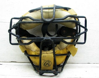 Retro Baseball Catchers Mask - Man Cave - Restaurant Decor - Rawlings