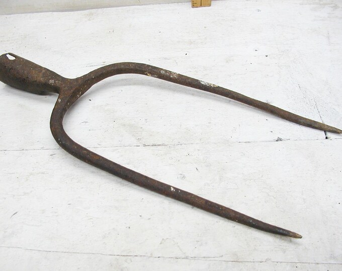 Vintage 2 Prong Pitchfork Pitch Fork Hay Primitive Etsy