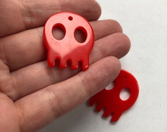 Retro Skull Pendants - Plastic Red Space Invader Sci Fi 00s Gamer