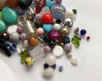 Vintage and Glass Bead Mix - statement, foil, round, stone, plastic, ceramic - suitable for Jewellery Making + Craft Projects, Destash Beads