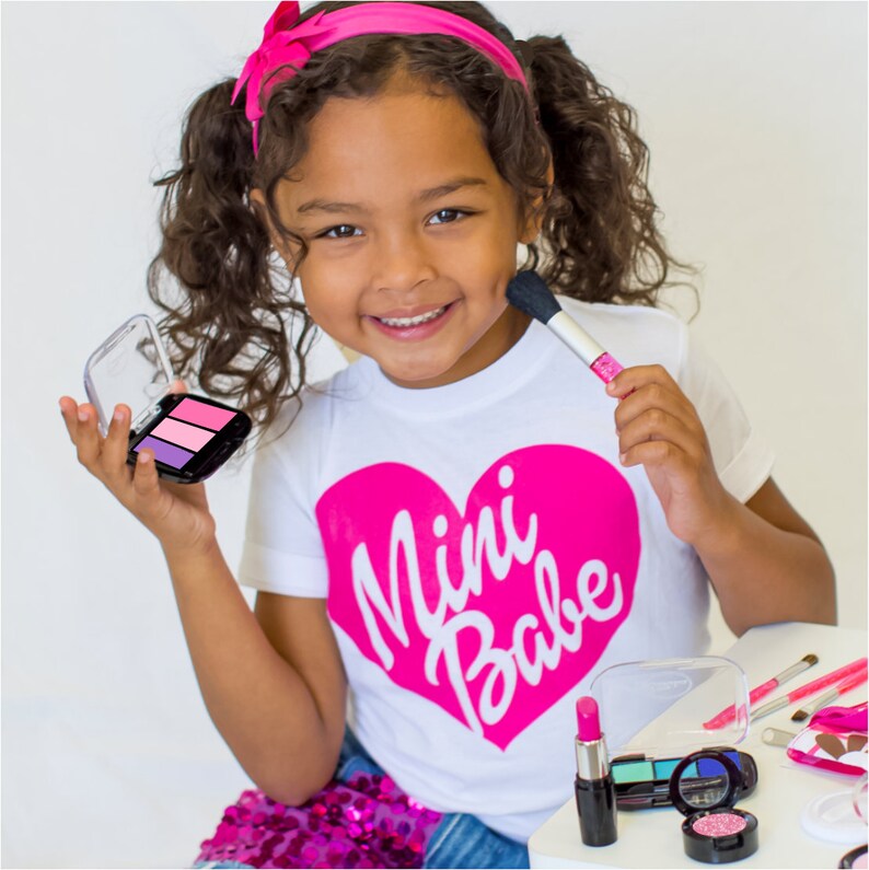 Glamour toys school model