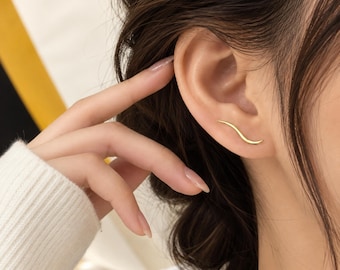 Pendientes ondulados de plata, pendientes minimalistas, pendientes trepadores modernos, pendientes de líneas, pendientes alargados, regalo informal para mujer, pendientes llamativos