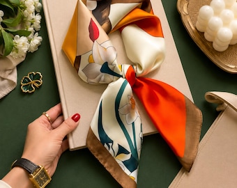 Pañuelo cuadrado de satén de seda de lujo para mujer, pañuelo multiusos elegante con estampado floral, bandana para mujer.